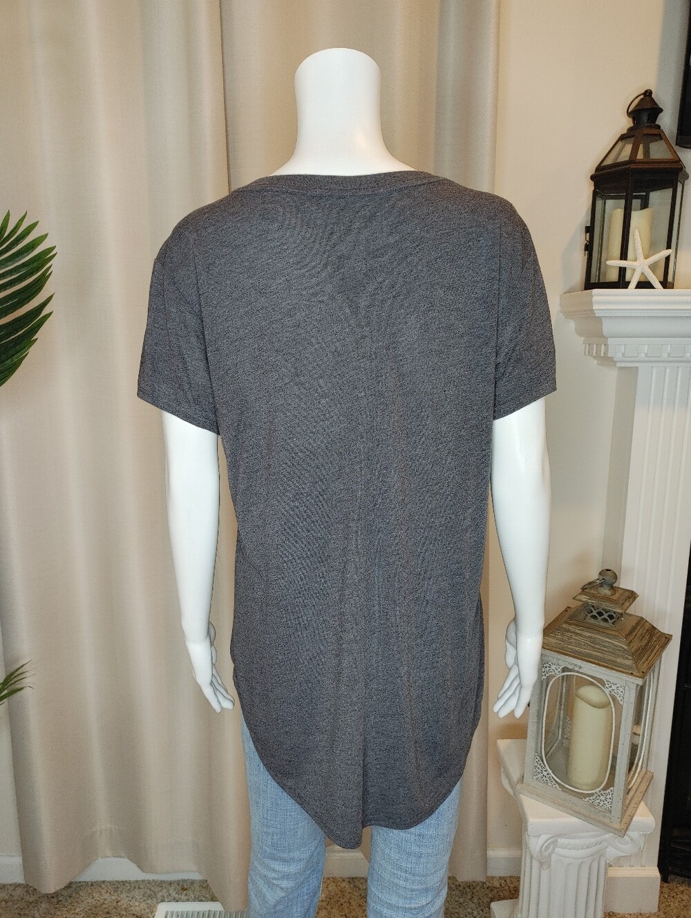 CHIN Up Apparel Wifi & Caffeine V-Neck Tee, Gray L - Picture 4 of 6
